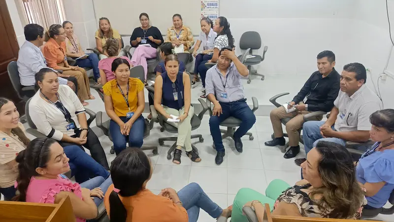Taller de clima laboral y trabajo en equipo facilitado por Walter Almendares, foto 18 de 19